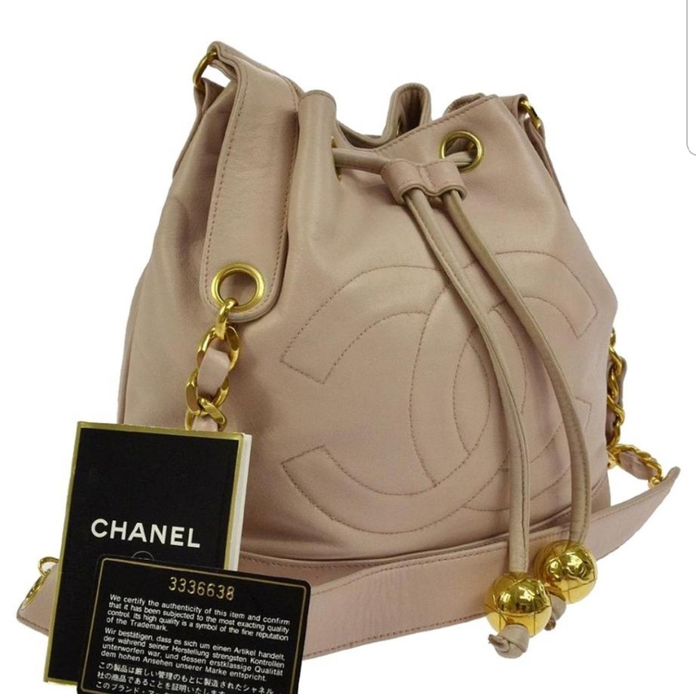 Vintage pink/blush chanel bucket bag
